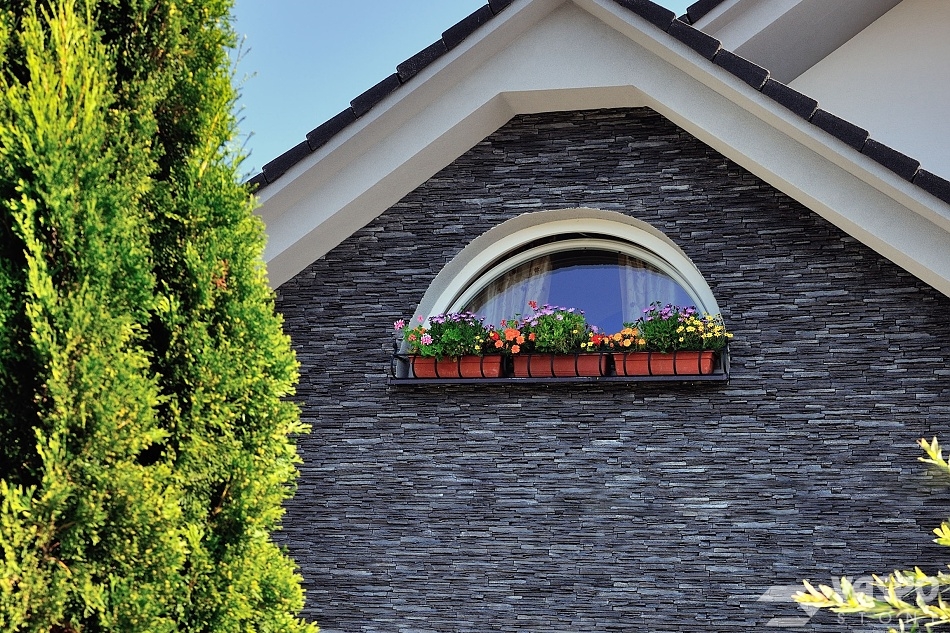 POVAZAN BLACK 7 povazan black